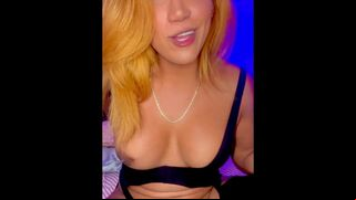 Shemale fucking fleshlight while Dildoing want you cum on her